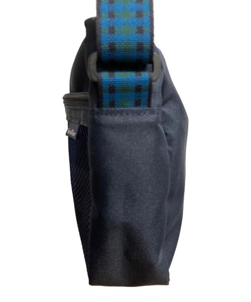 familiar（ファミリア）familiar (ファミリア) ショルダーバッグ ネイビー×グリーンの古着・服飾アイテム