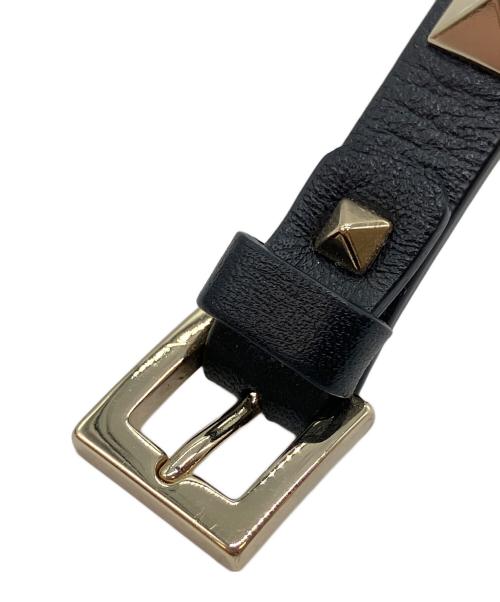 VALENTINO GARAVANI（ヴァレンティノ・ガラヴァーニ）VALENTINO GARAVANI (ヴァレンティノ・ガラヴァーニ) スタッズブレスレット ブラック×ゴールドの古着・服飾アイテム