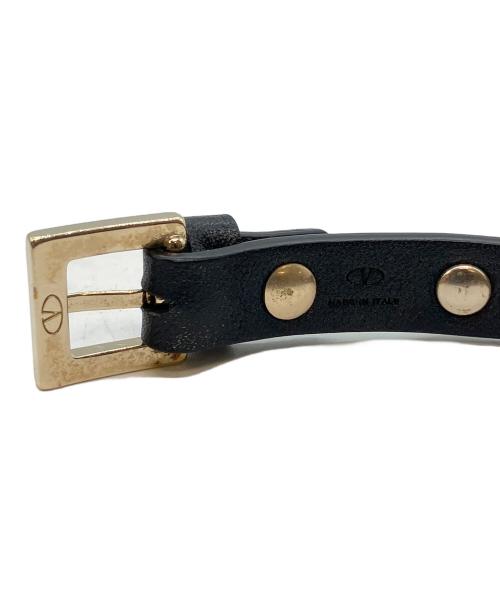 VALENTINO GARAVANI（ヴァレンティノ・ガラヴァーニ）VALENTINO GARAVANI (ヴァレンティノ・ガラヴァーニ) スタッズブレスレット ブラック×ゴールドの古着・服飾アイテム