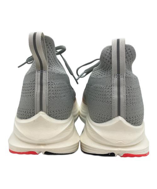 MIZUNO（ミズノ）MIZUNO (ミズノ) NEO ZEN（ネオゼン）ランニングシューズ グレー サイズ:SIZE 28cmの古着・服飾アイテム