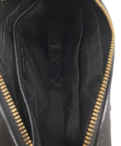 MICHAEL KORS（マイケル・コース）MICHAEL KORS (マイケル・コース) ショルダーバッグ ブラックの古着・服飾アイテム