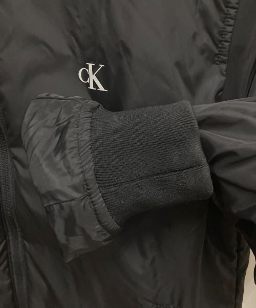 Calvin Klein Jeans（カルバンクラインジーンズ）Calvin Klein Jeans (カルバンクラインジーンズ) ナイロンジャケット ブラック サイズ:SIZE Sの古着・服飾アイテム