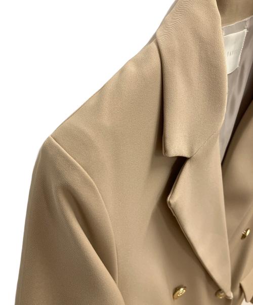 favori（ファボリ）favori (ファボリ) ダブルジャケット ベージュ サイズ:SIZE 38 未使用品の古着・服飾アイテム