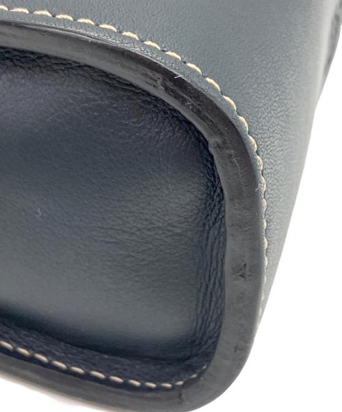 LOEWE（ロエベ）LOEWE (ロエベ) アナグラム　クラッチバッグ ブラックの古着・服飾アイテム