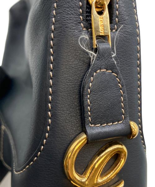 LOEWE（ロエベ）LOEWE (ロエベ) アナグラム　クラッチバッグ ブラックの古着・服飾アイテム