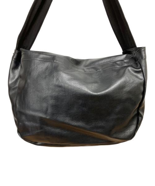 CRIMIE（クライミー）CRIMIE (クライミー) レザーメッセンジャーバッグ　ショルダーバッグ ブラックの古着・服飾アイテム