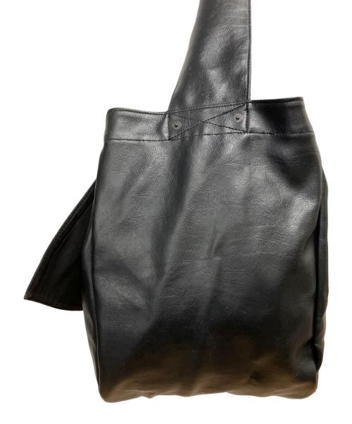 CRIMIE（クライミー）CRIMIE (クライミー) レザーメッセンジャーバッグ　ショルダーバッグ ブラックの古着・服飾アイテム