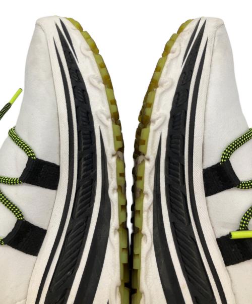 UGG Australia（アグ オーストラリア）UGG Australia (アグ オーストラリア) LACE RUNNER ホワイト×グリーン サイズ:SIZE 23cmの古着・服飾アイテム