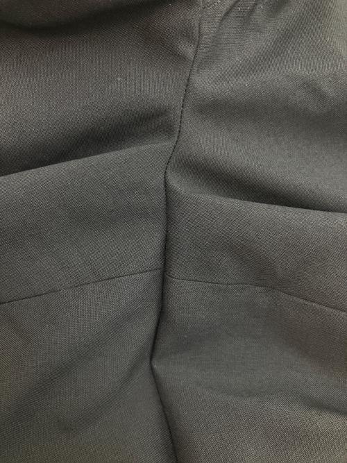 SOSHIOTSUKI（ソウシ オオツキ）SOSHIOTSUKI (ソウシ オオツキ) NORFOLK CARGO TROUSERS カーゴパンツ ブラック サイズ:SIZE 44の古着・服飾アイテム