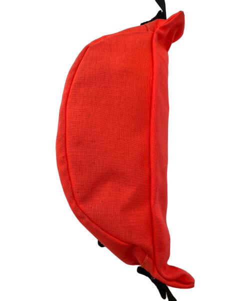 Maison Margiela（メゾンマルジェラ）Maison Margiela (メゾンマルジェラ) CROSS BODY POUCH ウエストバッグ レッド×ブラックの古着・服飾アイテム