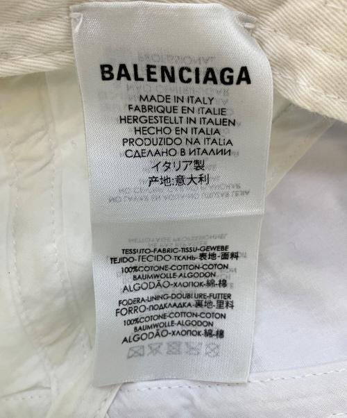 BALENCIAGA（バレンシアガ）BALENCIAGA (バレンシアガ) キャップ ホワイト サイズ:SIZE L（58）の古着・服飾アイテム