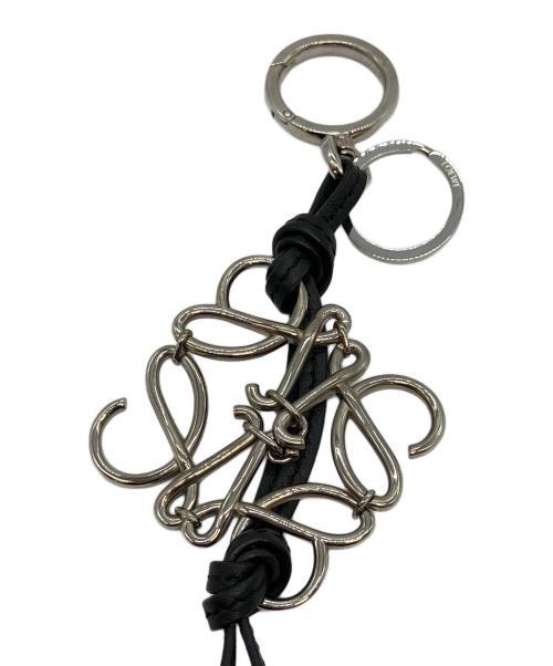 LOEWE（ロエベ）LOEWE (ロエベ) バッグチャーム ブラック×シルバーの古着・服飾アイテム