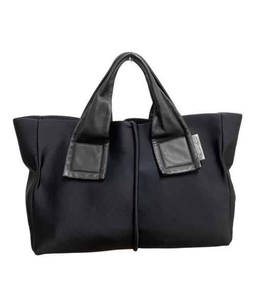 kawa-kawa（カワカワ）kawa-kawa (カワカワ) wet トートバッグ Mサイズ ブラック×レッドの古着・服飾アイテム