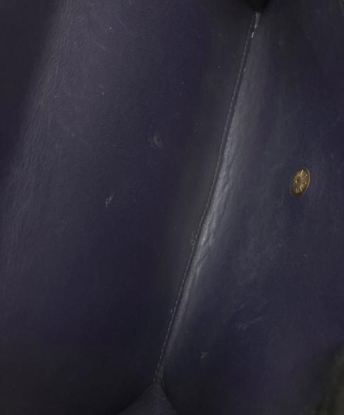 LOUIS VUITTON（ルイ ヴィトン）LOUIS VUITTON (ルイ ヴィトン) ヴェルニ　ポルトトレゾール インターナショナル 長財布 パープルの古着・服飾アイテム