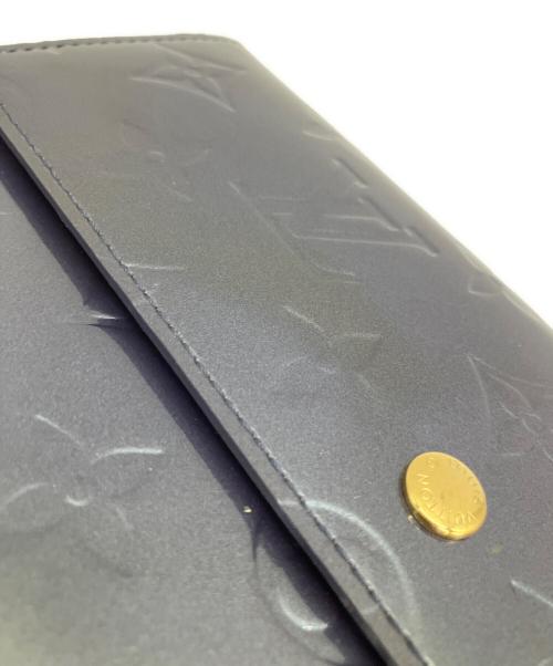 LOUIS VUITTON（ルイ ヴィトン）LOUIS VUITTON (ルイ ヴィトン) ヴェルニ　ポルトトレゾール インターナショナル 長財布 パープルの古着・服飾アイテム