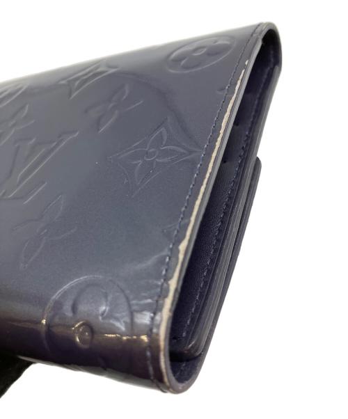 LOUIS VUITTON（ルイ ヴィトン）LOUIS VUITTON (ルイ ヴィトン) ヴェルニ　ポルトトレゾール インターナショナル 長財布 パープルの古着・服飾アイテム
