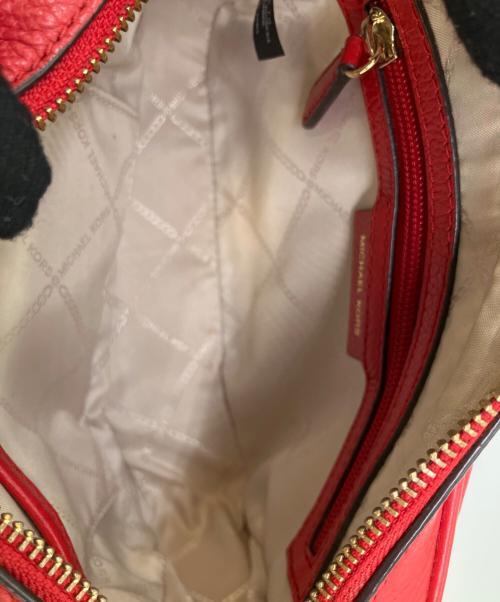 MICHAEL KORS（マイケル・コース）MICHAEL KORS (マイケル・コース) ショルダーバッグ レッドの古着・服飾アイテム