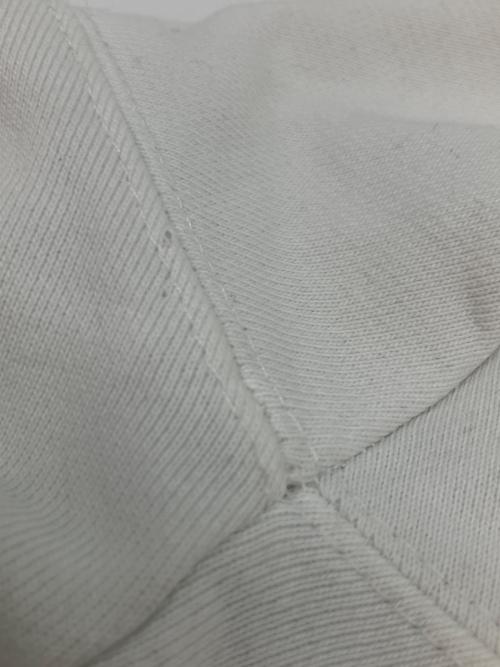 Saturdays NYC（サタデーズ ニューヨーク）Saturdays NYC (サタデーズ ニューヨーク) FRAGMENT DESIGN (フラグメントデザイン) プルオーバーパーカー ホワイト サイズ:SIZE Mの古着・服飾アイテム