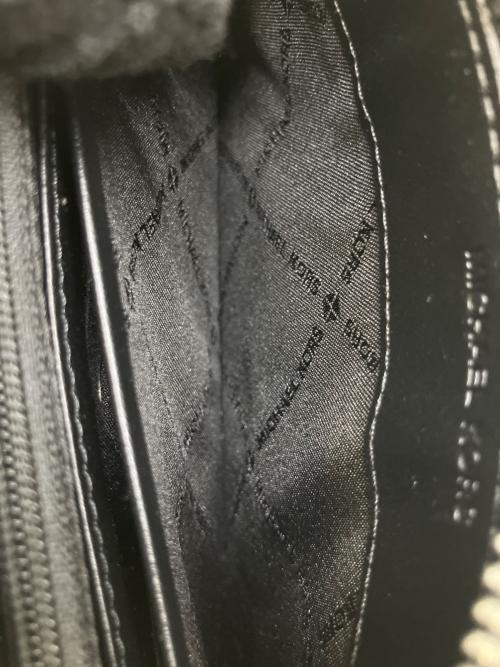 MICHAEL KORS（マイケル・コース）MICHAEL KORS (マイケル・コース) COOPER サフィアーノ レザー ジップアラウンド ウォレット 長財布 ブラックの古着・服飾アイテム