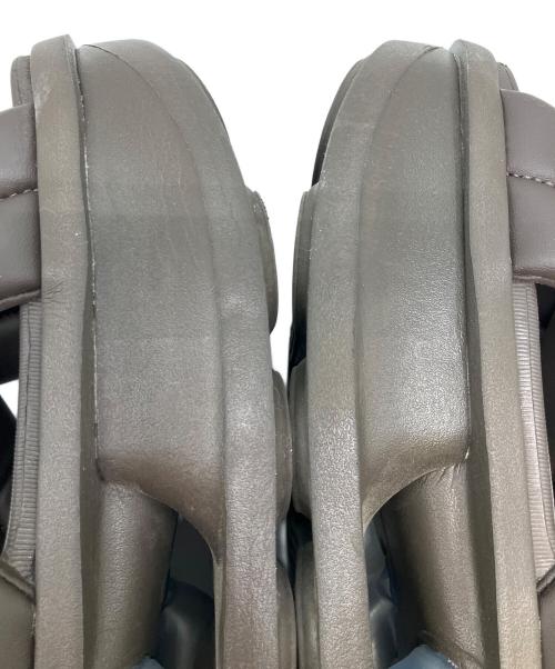 NIKE（ナイキ）NIKE (ナイキ) W AIR MAX ISLA SANDAL サンダル ブラウン サイズ:SIZE 23cmの古着・服飾アイテム