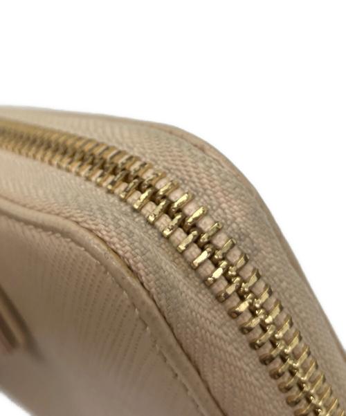 Salvatore Ferragamo（サルヴァトーレ フェラガモ）Salvatore Ferragamo (サルヴァトーレ フェラガモ) ヴァラリボン 長財布 アイボリーの古着・服飾アイテム