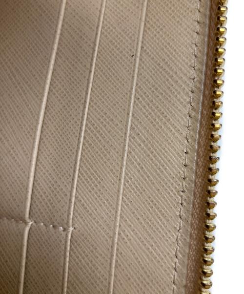 Salvatore Ferragamo（サルヴァトーレ フェラガモ）Salvatore Ferragamo (サルヴァトーレ フェラガモ) ヴァラリボン 長財布 アイボリーの古着・服飾アイテム