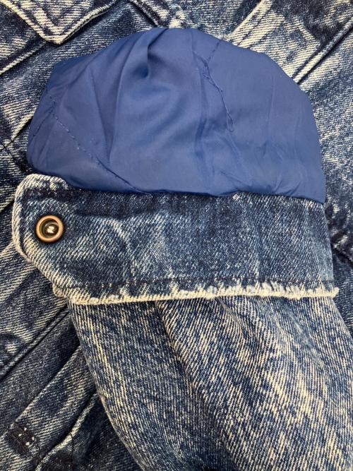 LEVI'S（リーバイス）LEVI'S (リーバイス) 裏ボアデニムジャケット ブラウン サイズ:SIZE Mの古着・服飾アイテム