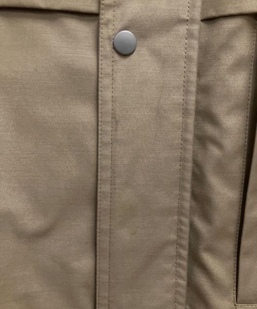 LACOSTE（ラコステ）LACOSTE (ラコステ) 中綿コート カーキ×グレー サイズ:SIZE 50/3の古着・服飾アイテム