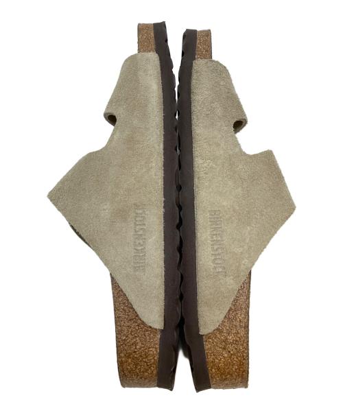 BIRKENSTOCK（ビルケンシュトック）BIRKENSTOCK (ビルケンシュトック) Arizona コンフォートサンダル ベージュ サイズ:SIZE 24.5cmの古着・服飾アイテム