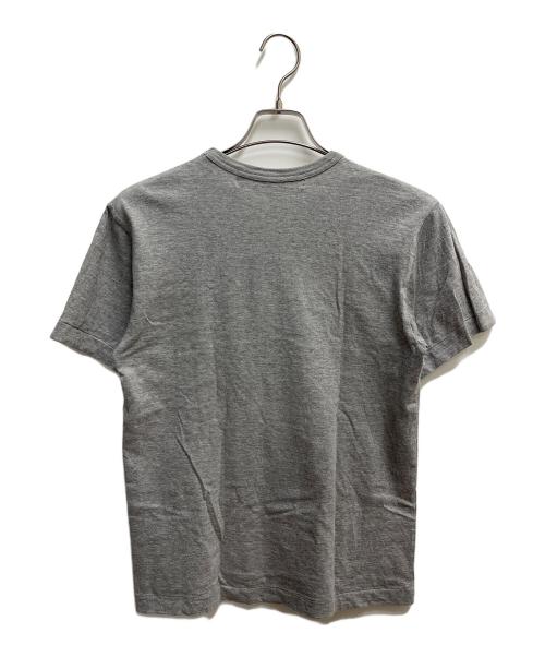PLAY COMME des GARCONS（プレイコムデギャルソン）PLAY COMME des GARCONS (プレイコムデギャルソン) 半袖カットソー グレー サイズ:SIZE Mの古着・服飾アイテム