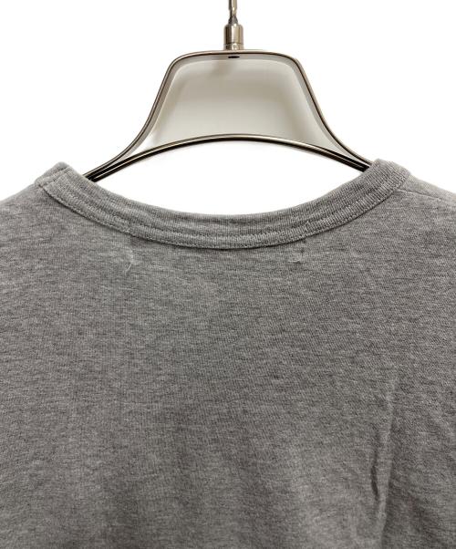 PLAY COMME des GARCONS（プレイコムデギャルソン）PLAY COMME des GARCONS (プレイコムデギャルソン) 半袖カットソー グレー サイズ:SIZE Mの古着・服飾アイテム