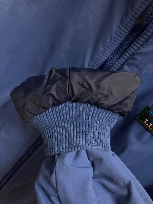 L.L.Bean（エルエルビーン）L.L.Bean (エルエルビーン) ウォームアップジャケット ナイロンジャケット ブルー サイズ:不明の古着・服飾アイテム