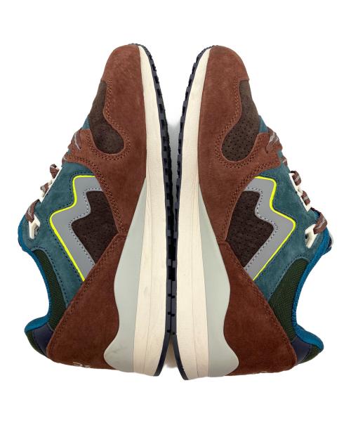 KARHU（カルフ）KARHU (カルフ) ローカットスニーカー ブラウン×ブルー サイズ:SIZE 25.5cmの古着・服飾アイテム