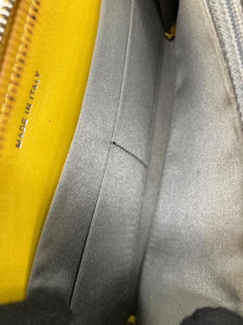 CHANEL（シャネル）CHANEL (シャネル) ラウンドファスナー長財布 イエローの古着・服飾アイテム