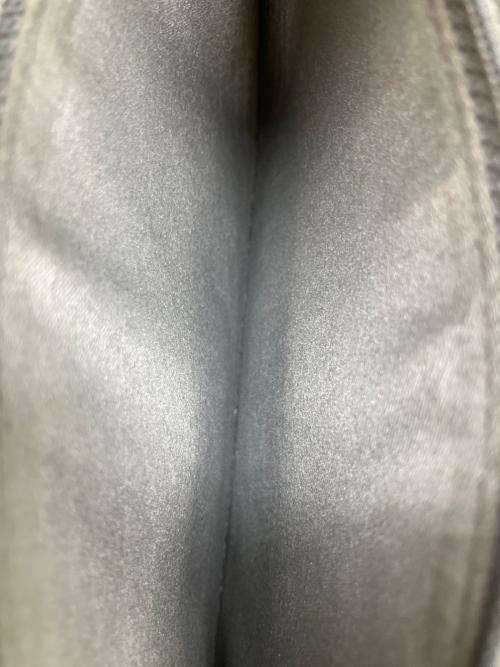 CHANEL（シャネル）CHANEL (シャネル) ラウンドファスナー長財布 イエローの古着・服飾アイテム