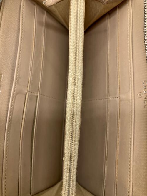CHANEL（シャネル）CHANEL (シャネル) ワイルドステッチ 長財布 ベージュの古着・服飾アイテム