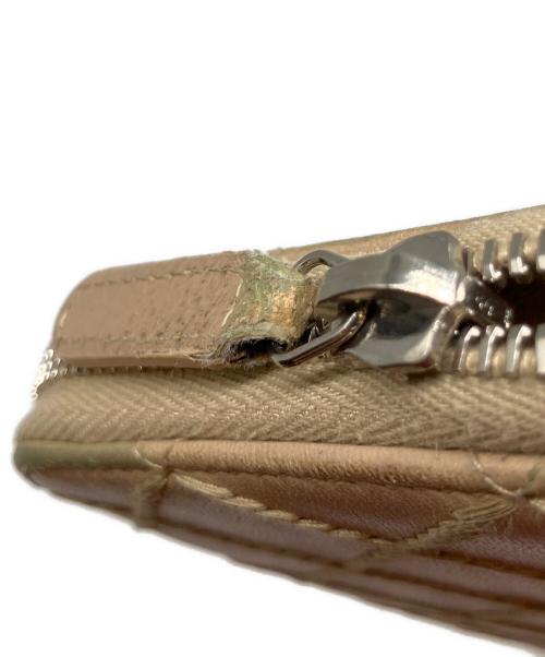 CHANEL（シャネル）CHANEL (シャネル) ワイルドステッチ 長財布 ベージュの古着・服飾アイテム