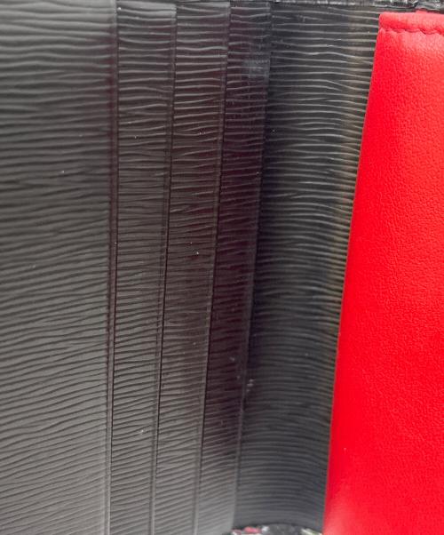 PRADA（プラダ）PRADA (プラダ) 2つ折り財布 ブラックの古着・服飾アイテム