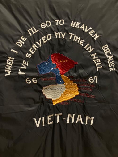 TAION（タイオン）TAION (タイオン) ジャパンスペシャル リバーシブル ベトジャン ダウンジャケット  ブラック サイズ:SIZE Mの古着・服飾アイテム