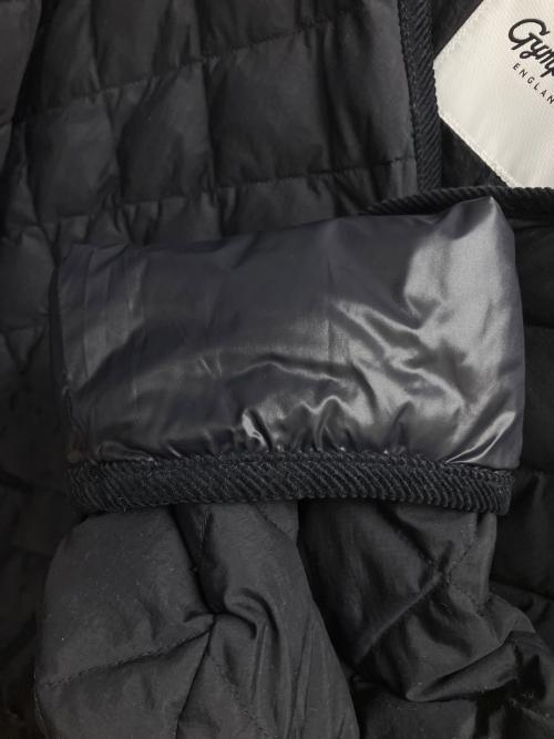 Gymphlex（ジムフレックス）Gymphlex (ジムフレックス) キルトダウンカラーレスコート ブラック サイズ:SIZE 14号の古着・服飾アイテム