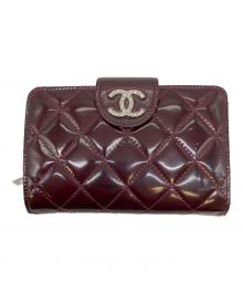 CHANEL（シャネル）の古着「2つ折り財布」｜ワインレッド