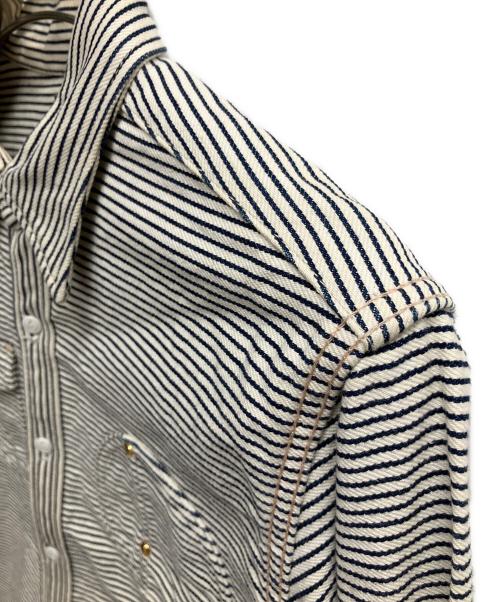 is-ness（イズネス）is-ness (イズネス) シャツジャケット ネイビー×ホワイト サイズ:SIZE Mの古着・服飾アイテム