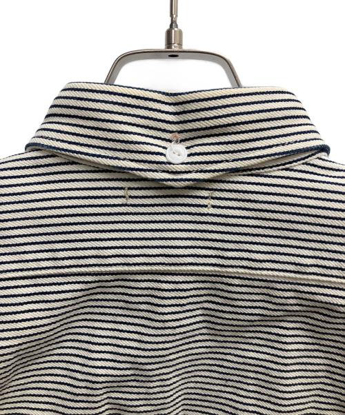 is-ness（イズネス）is-ness (イズネス) シャツジャケット ネイビー×ホワイト サイズ:SIZE Mの古着・服飾アイテム