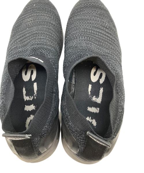 DIESEL（ディーゼル）DIESEL (ディーゼル) ローカットスニーカー ブラック サイズ:SIZE 27cmの古着・服飾アイテム