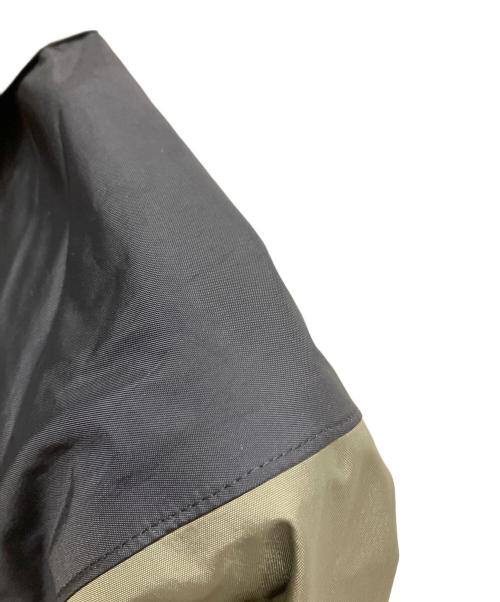 THE NORTH FACE（ザ ノース フェイス）THE NORTH FACE (ザ ノース フェイス) ジャケット カーキ×ブラック サイズ:SIZE Mの古着・服飾アイテム