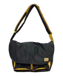 PORTER×BEAMS（ポーター×ビームス）の古着「TANKER MESSENGER BAG」｜ブラック×イエロー