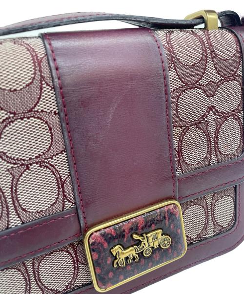 COACH（コーチ）COACH (コーチ) シグネチャージャガード アリー ショルダーバッグ パープルの古着・服飾アイテム