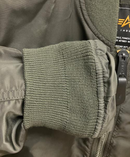 ALPHA INDUSTRIES（アルファインダストリーズ）ALPHA INDUSTRIES (アルファインダストリーズ) MA-1ジャケット カーキ サイズ:SIZE Mの古着・服飾アイテム