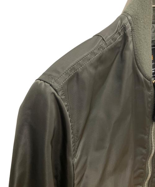 ALPHA INDUSTRIES（アルファインダストリーズ）ALPHA INDUSTRIES (アルファインダストリーズ) MA-1ジャケット カーキ サイズ:SIZE Mの古着・服飾アイテム