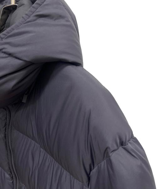 UNIQLO+J（ユニクロ プラスジェイ）UNIQLO+J (ユニクロ プラスジェイ) ダウンオーバーサイズコート ネイビー サイズ:SIZE Mの古着・服飾アイテム